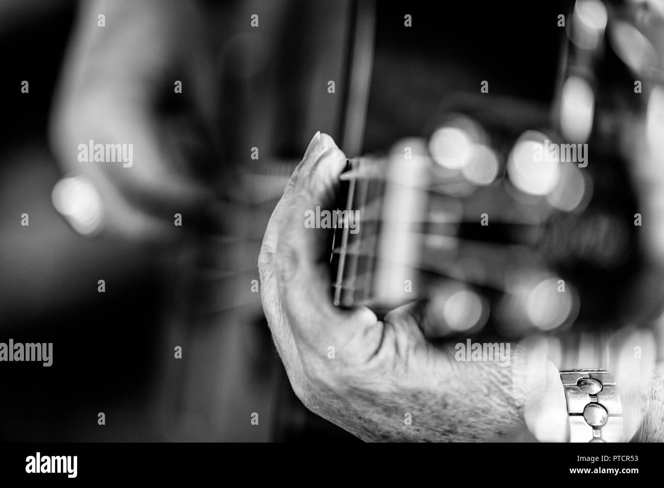 Detail of classical Portuguese guitar. Used for fado Stock Photo - Alamy