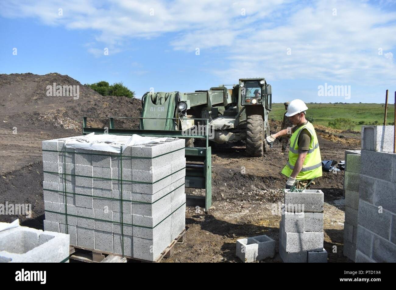 A Soldier of the 225th Field Engineers, U.K. Royal Monmouthshire Royal