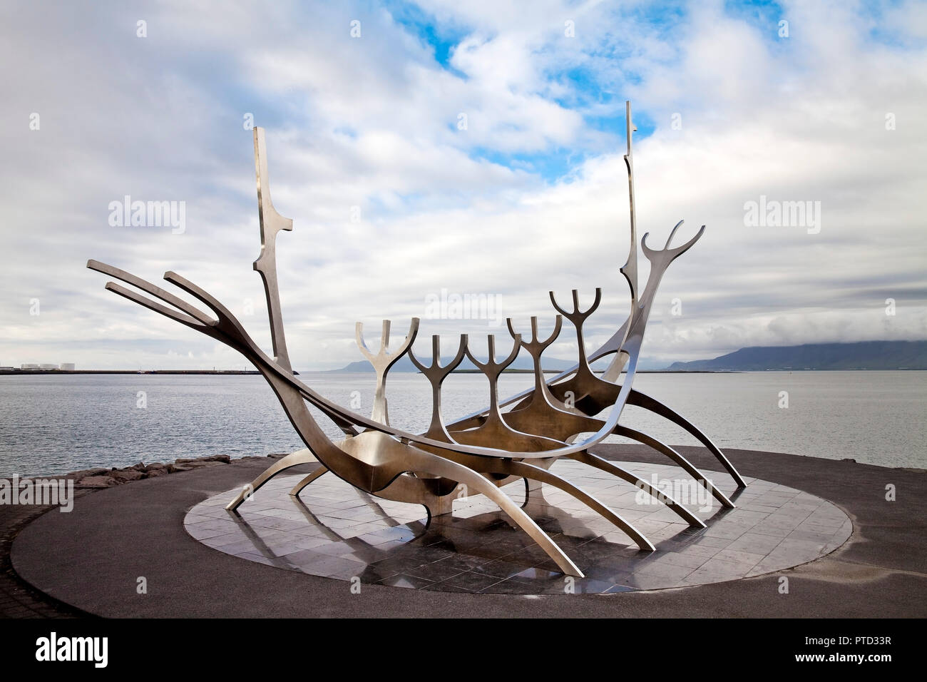 Sculpture Sólfar, Viking ship made of steel, artist Jón Gunnar Árnason, Reykjavik, Iceland Stock Photo