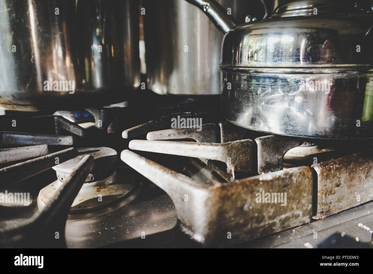 Viking stove hi-res stock photography and images - Alamy