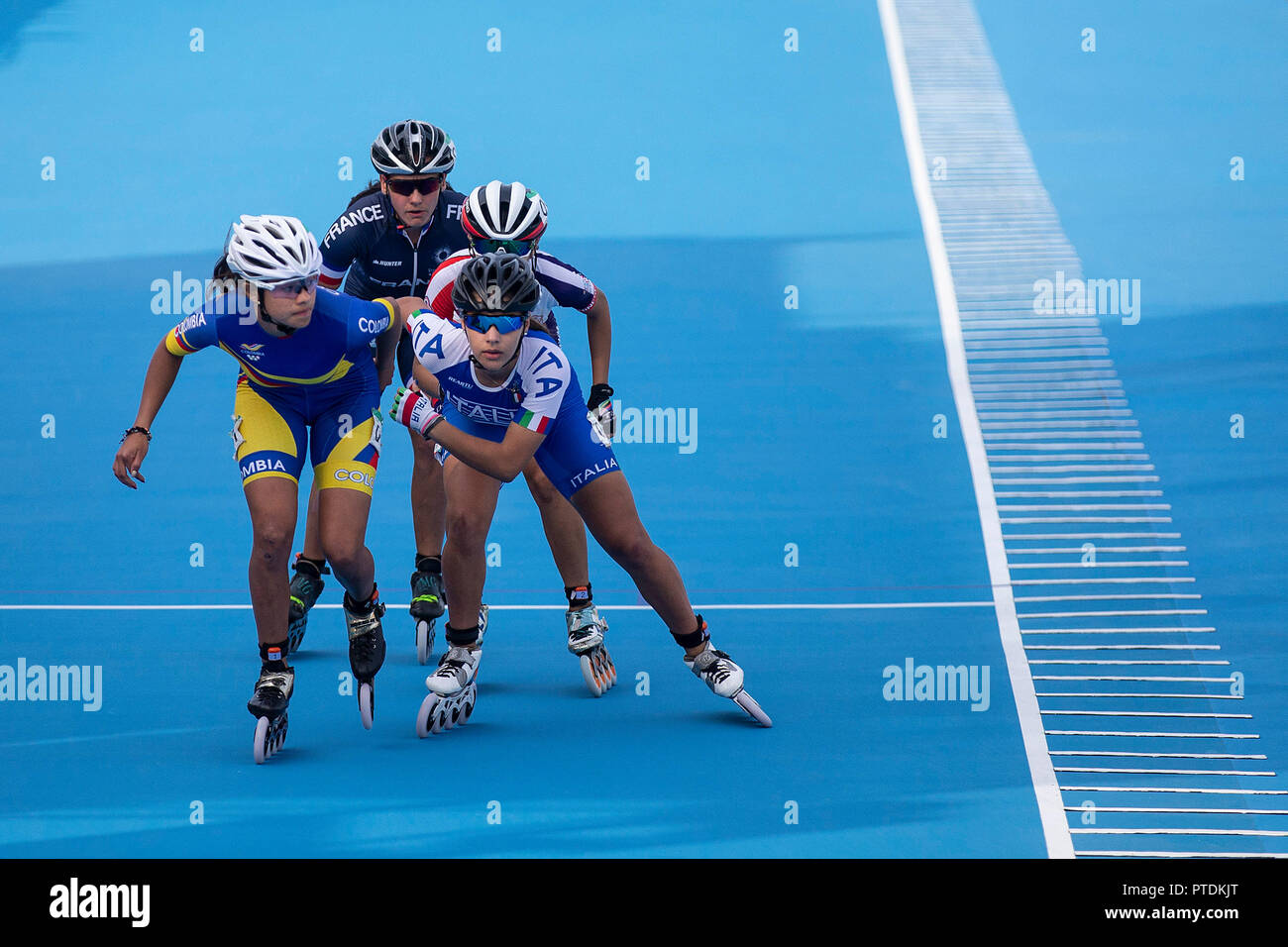 Buenos Aires, Argentina. 8th Oct, 2018. Gabriela Isabel Rueda Rueda (L ...