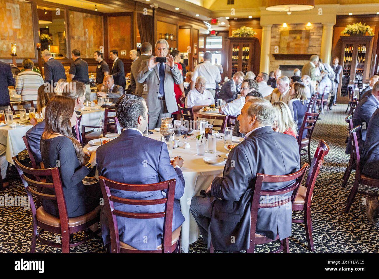 Powell, Ohio, USA. 13th Sep, 2018. Left to right around table, US