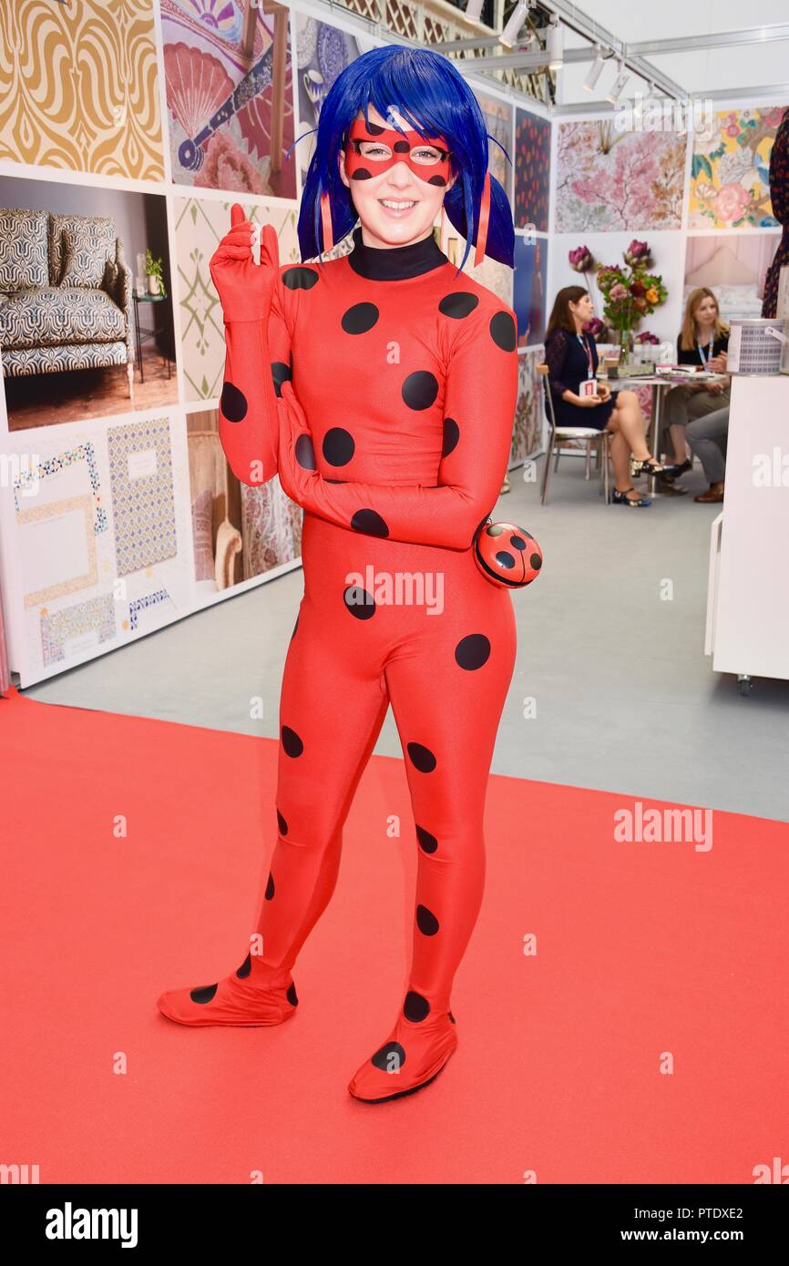 Cat Noir High Resolution Stock Photography And Images Alamy Cat Noir High Resolution Stock Photography And Images Alamy