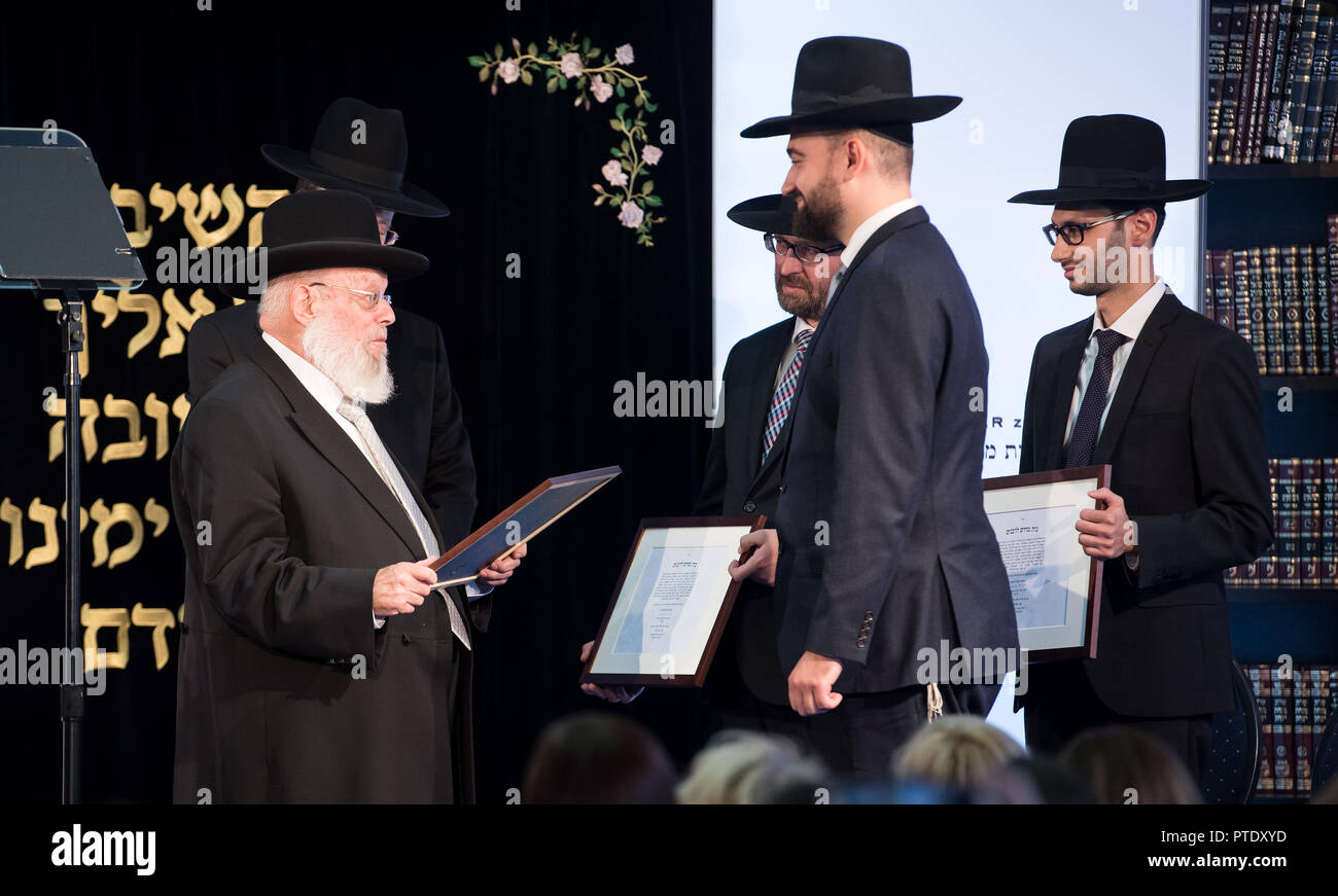 Dayan Chanoch Ehrentreu