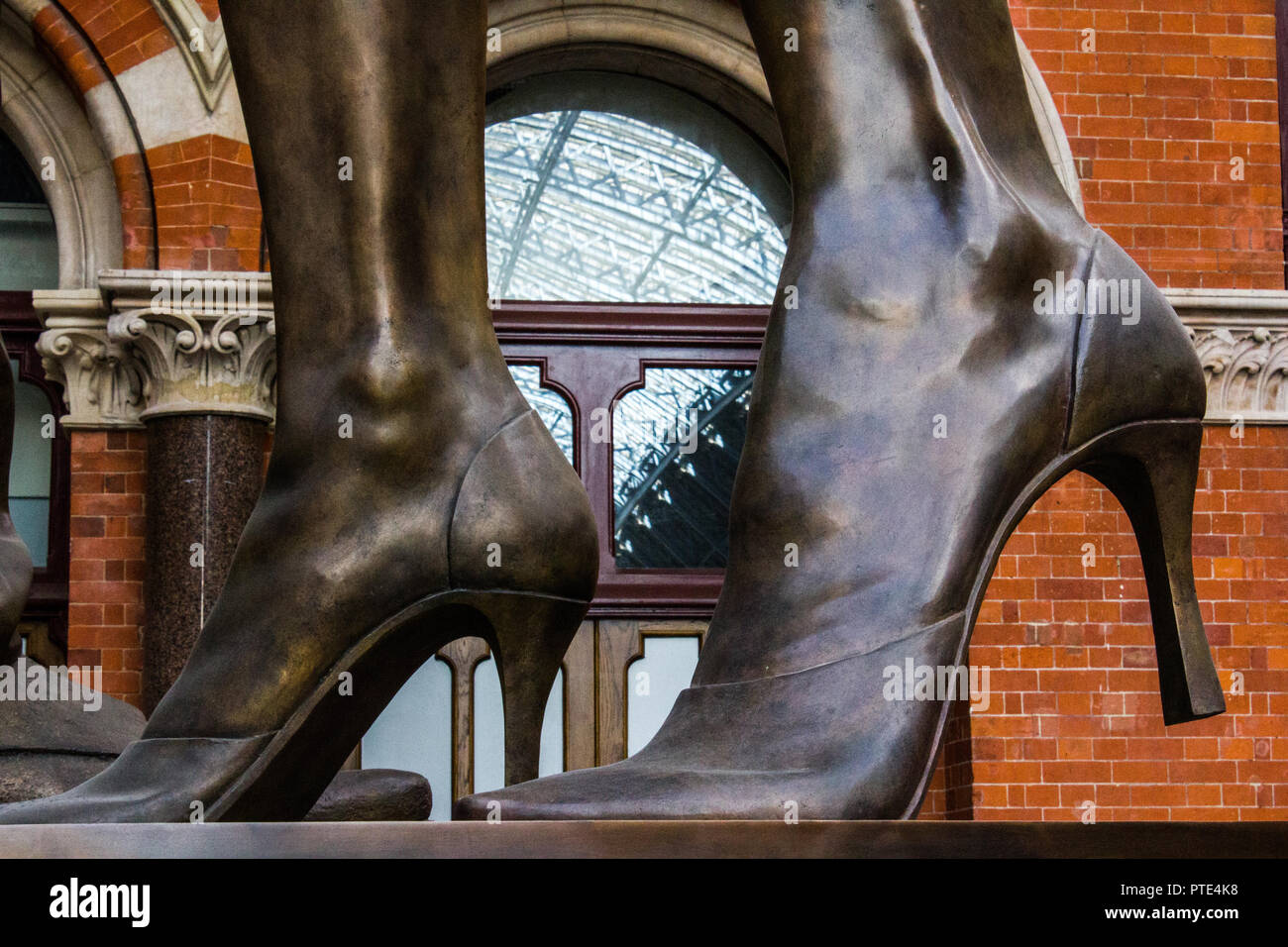 metal toes