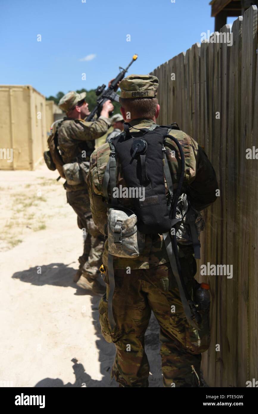 4 118th infantry battalion hi-res stock photography and images - Alamy