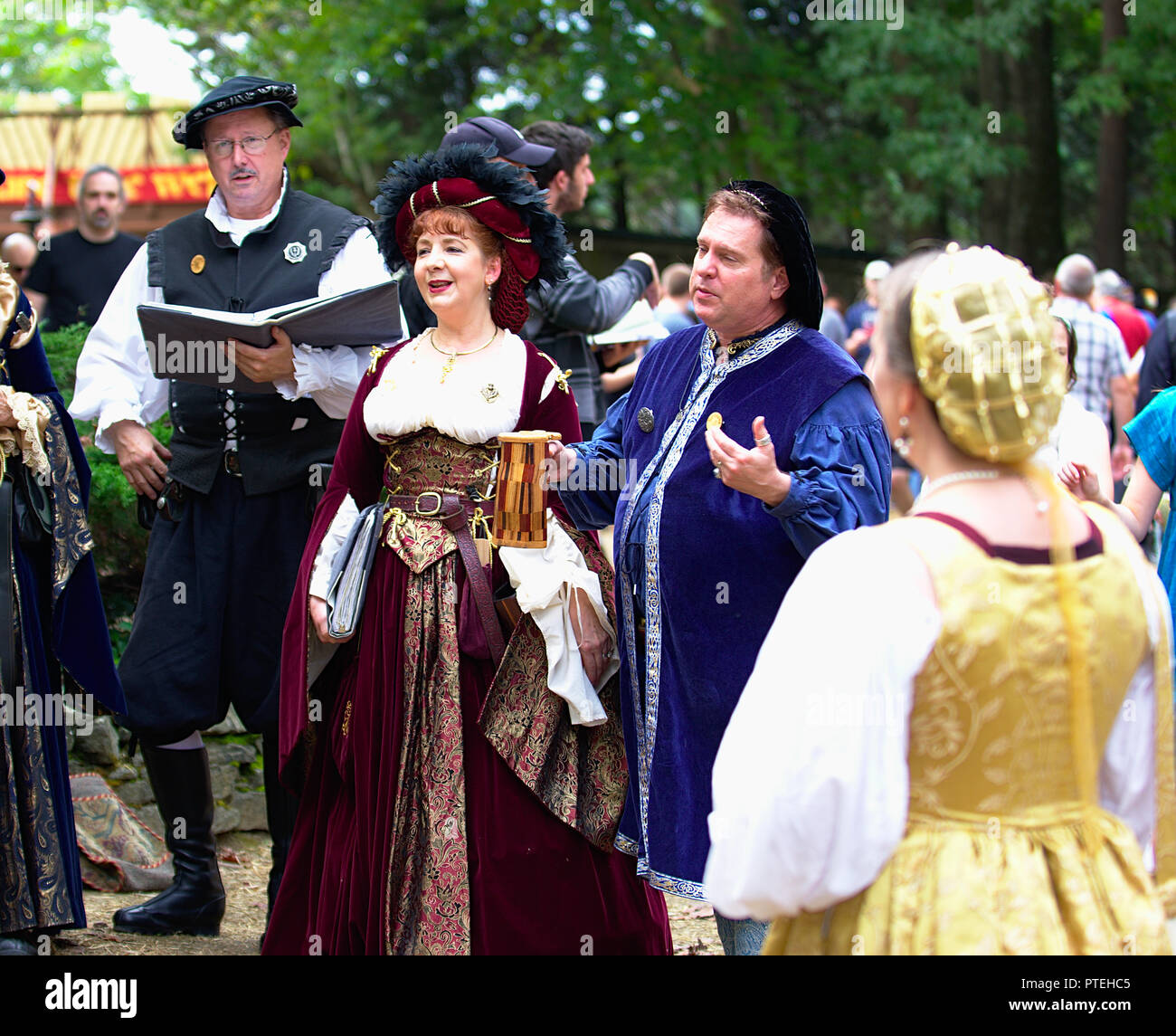 People attending Renaissance Festival in costumes Stock Photo - Alamy