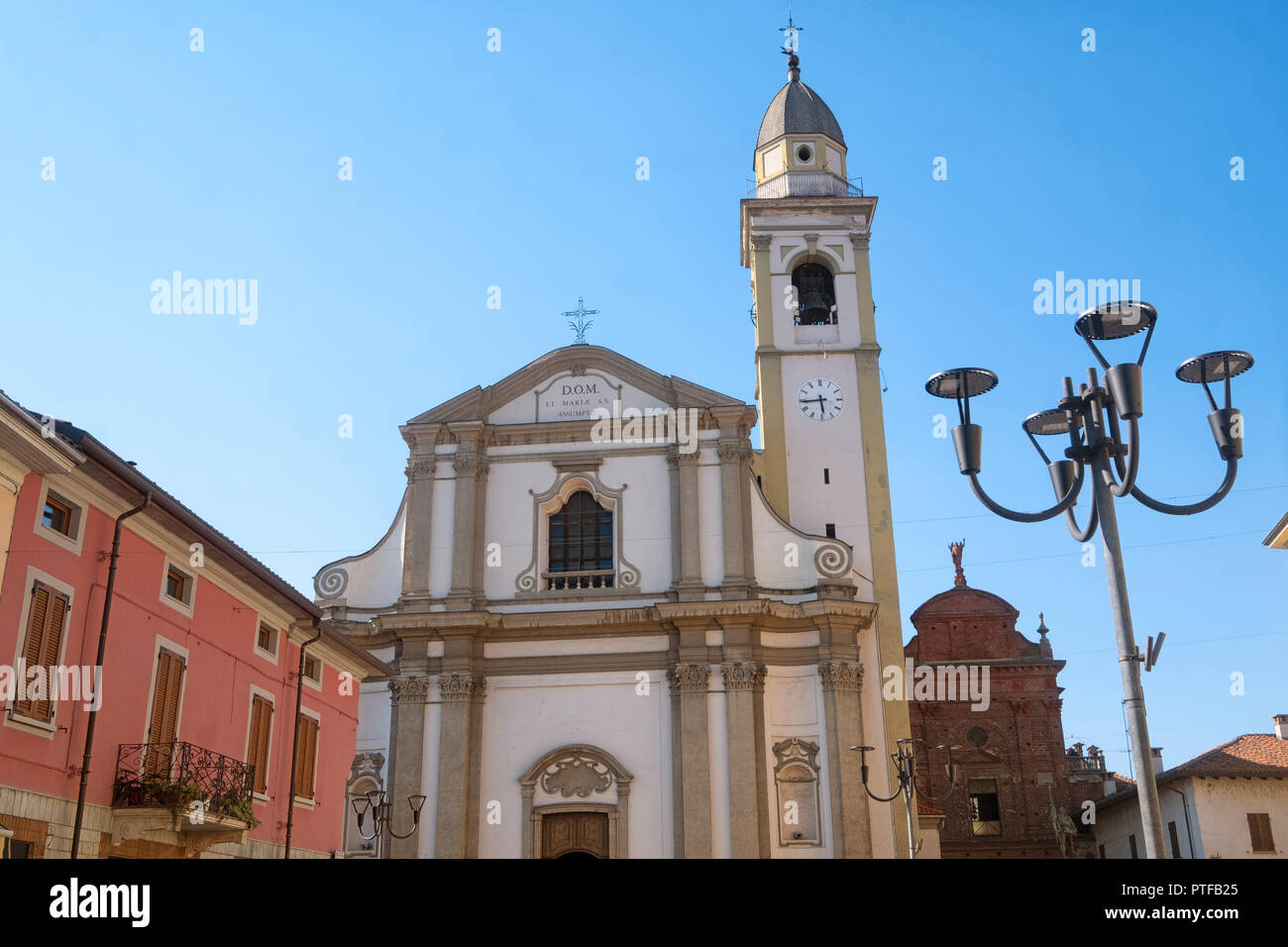 Carpignano Sesia, Novara, Piedmont, Italy: Santa Maria church and other historic buildings Stock Photo