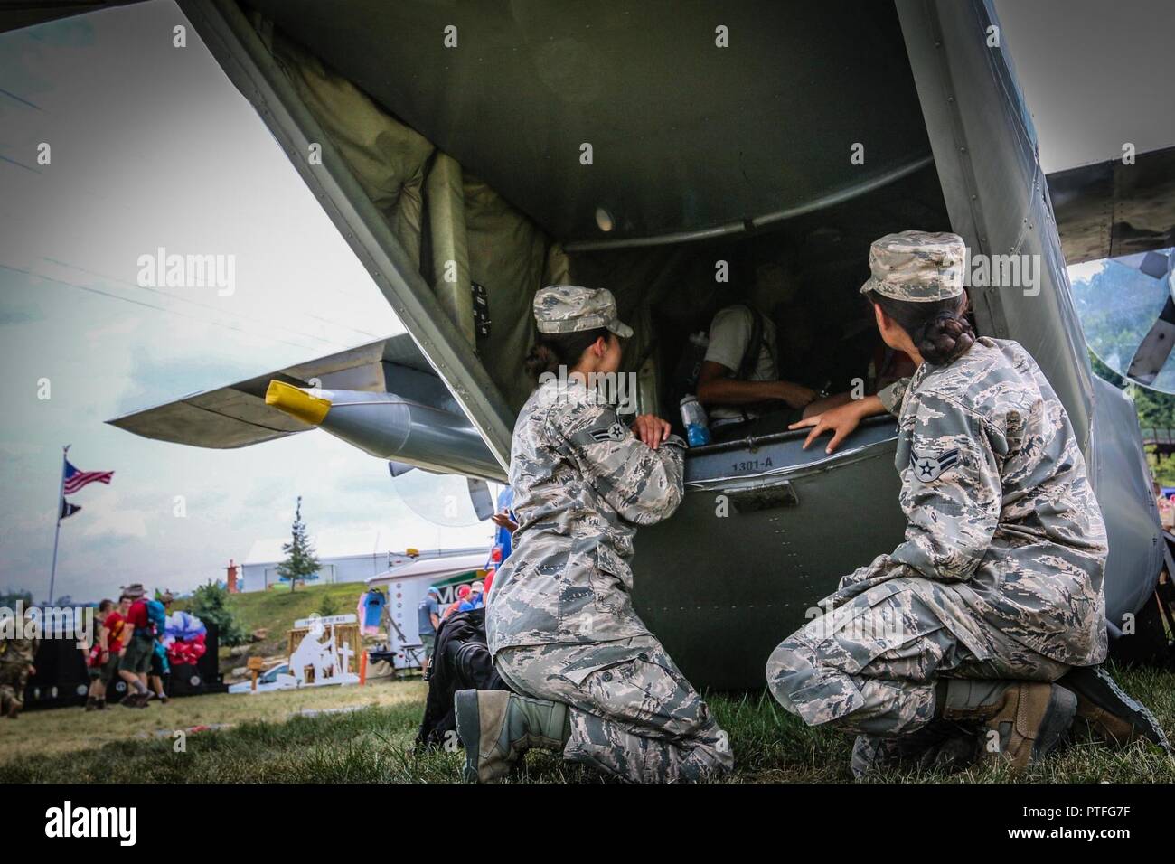 benefits of being in the air force