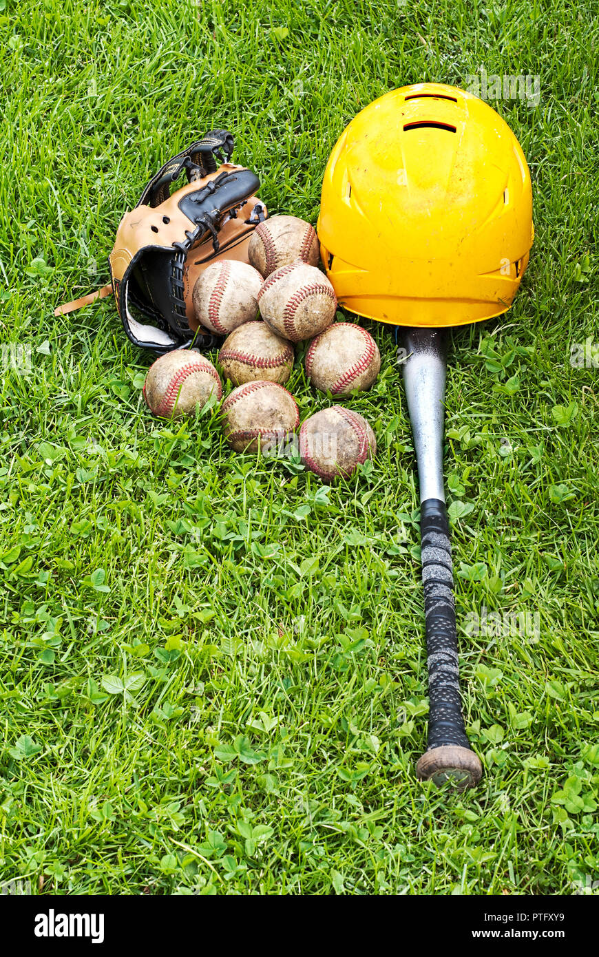 Baseball glove detail hi-res stock photography and images - Alamy