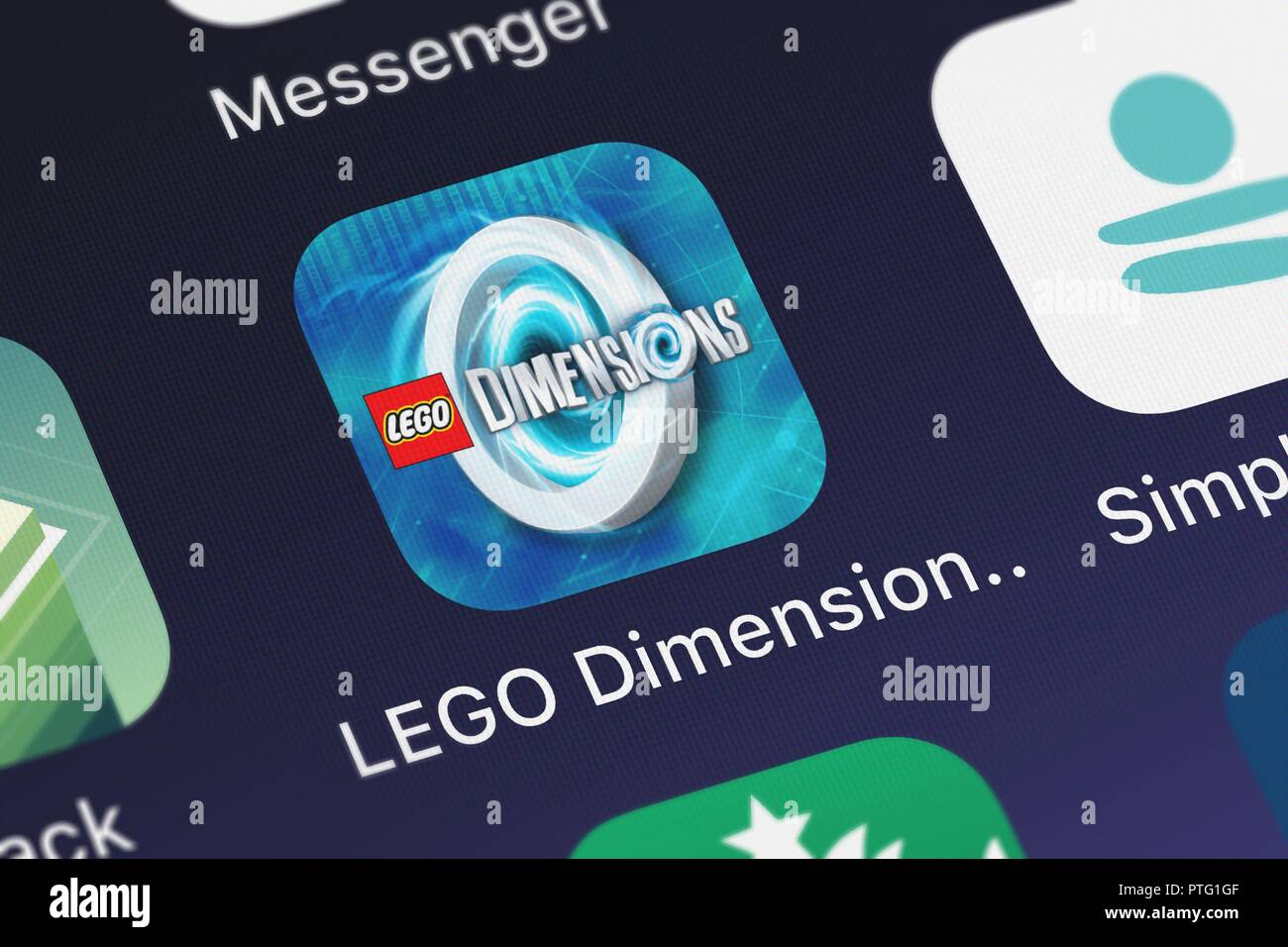 London, United Kingdom - October 09, 2018: Screenshot of the LEGO®  Dimensions™ mobile app from Warner Bros. icon on an iPhone Stock Photo -  Alamy