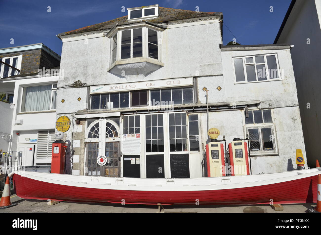 The frontage of the Roseland Gig Club on the waterfront in St Mawes, Cornwall Stock Photo