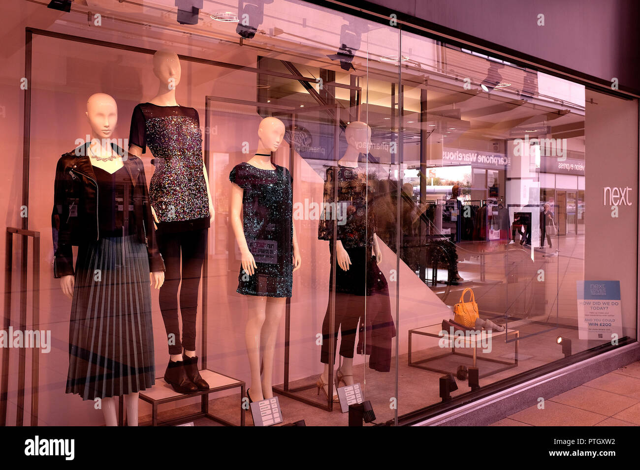 Lipsy hires stock photography and images Alamy