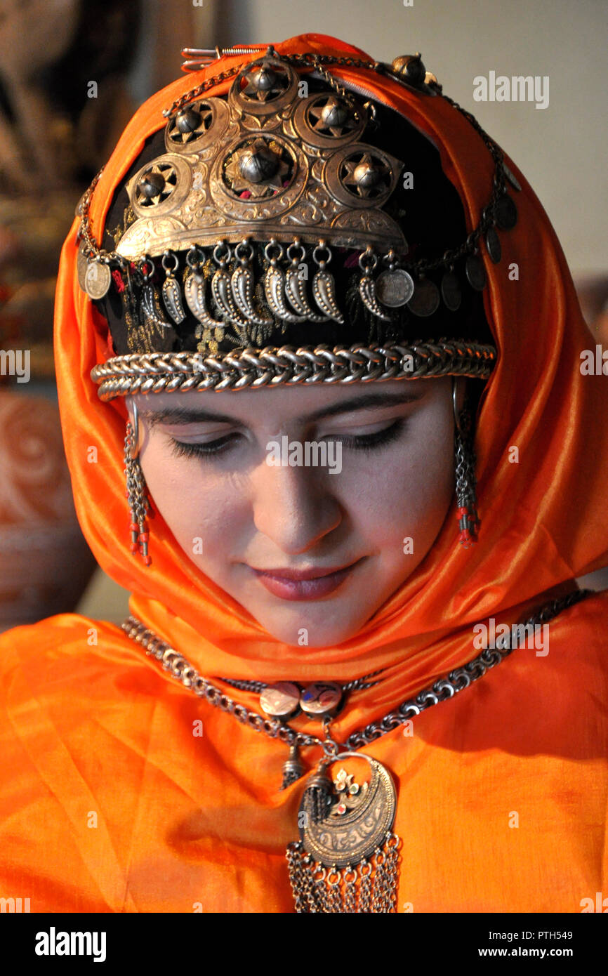 Russia, Dagestan, Dorgin woman Stock Photo - Alamy