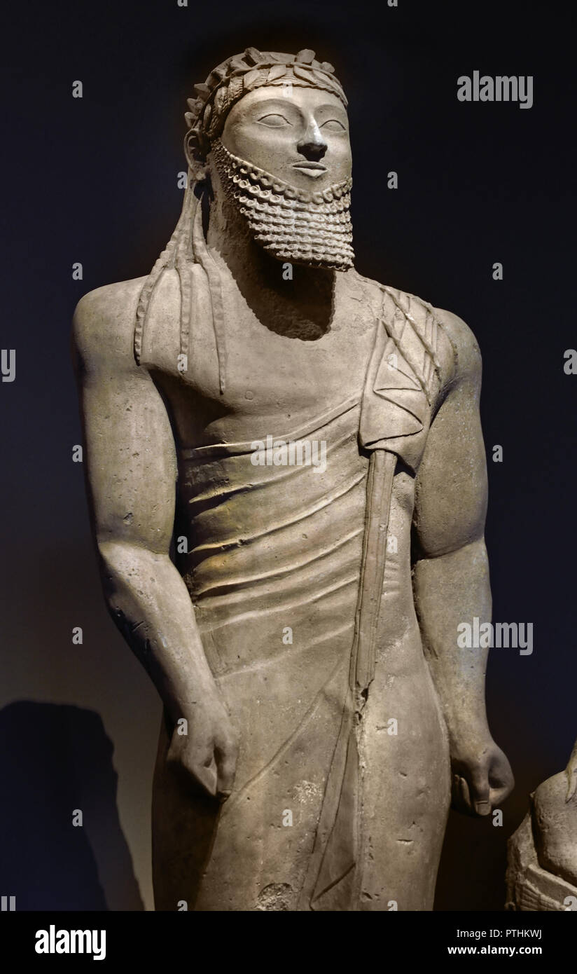 Statue of a man Cypriot 550 - 525 BC Pyla (Cyprus) H. 201 cm type of Kuro The statue found in the Apollon sanctuary near Pyla, Cyprus, is large of this type in construction and posture, but the Cypriot statues are almost always lost clothed oriental style.) Stock Photo
