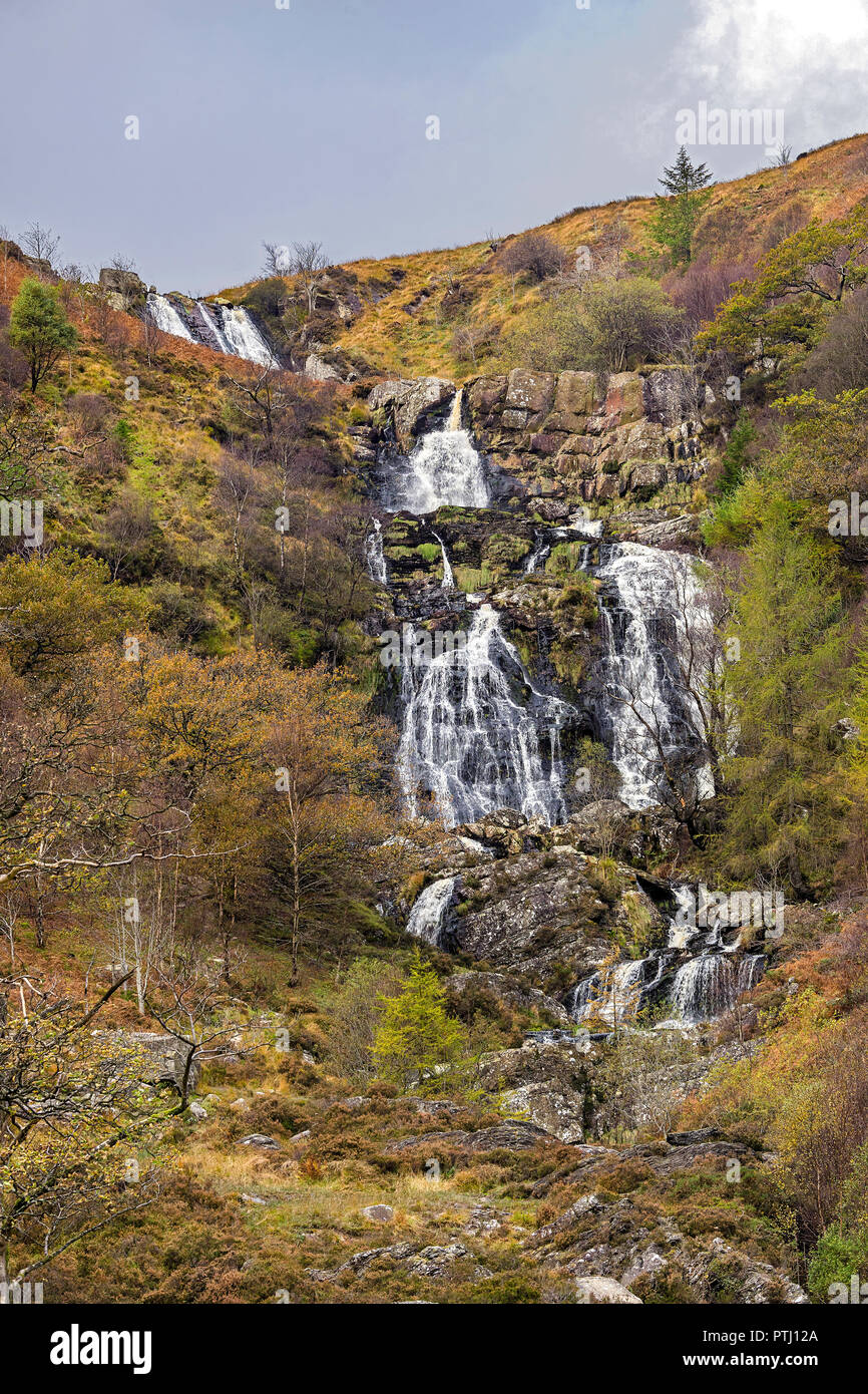 Waterfall Pistyll Rhyd-y-meinciau on Afon (river) Eiddew near Rhiwargor at the north end of Lake Vyrnwy North Wales UK October 2854 Stock Photo