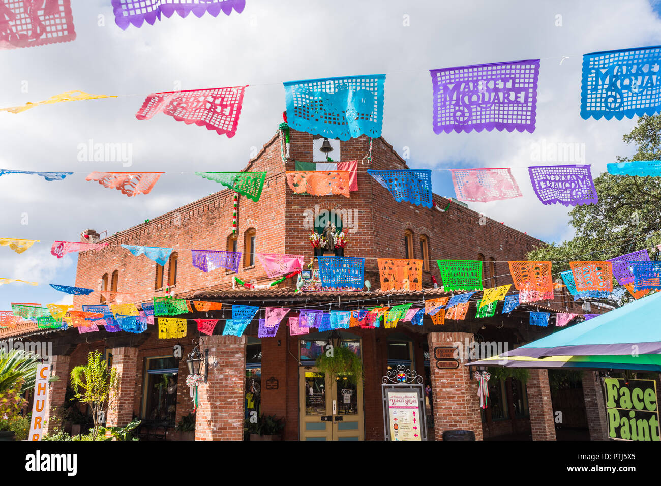 Historic market square, san antonio hires stock photography and images Alamy