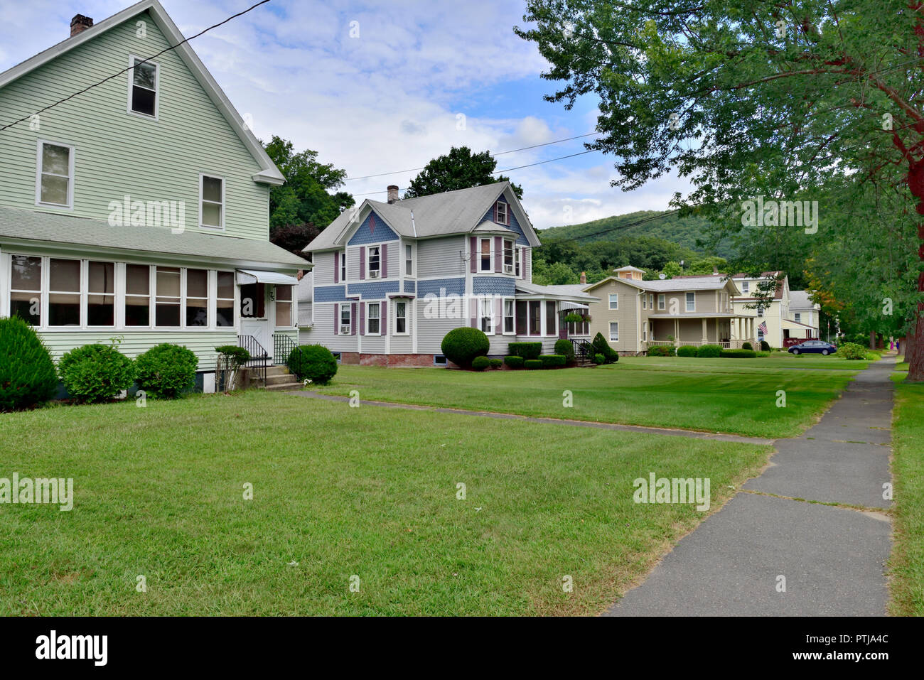 Typical suburban street hires stock photography and images Alamy