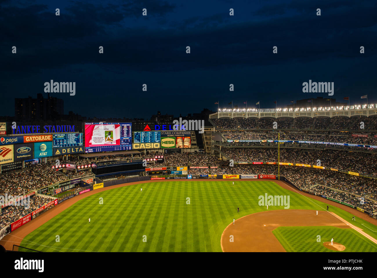 Yankees clubhouse hi-res stock photography and images - Alamy