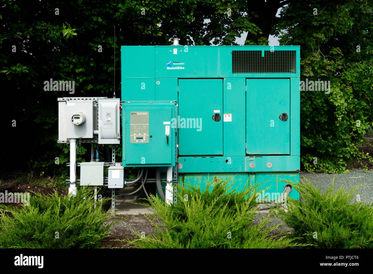 Cummins emergency diesel generator Stock Photo Alamy