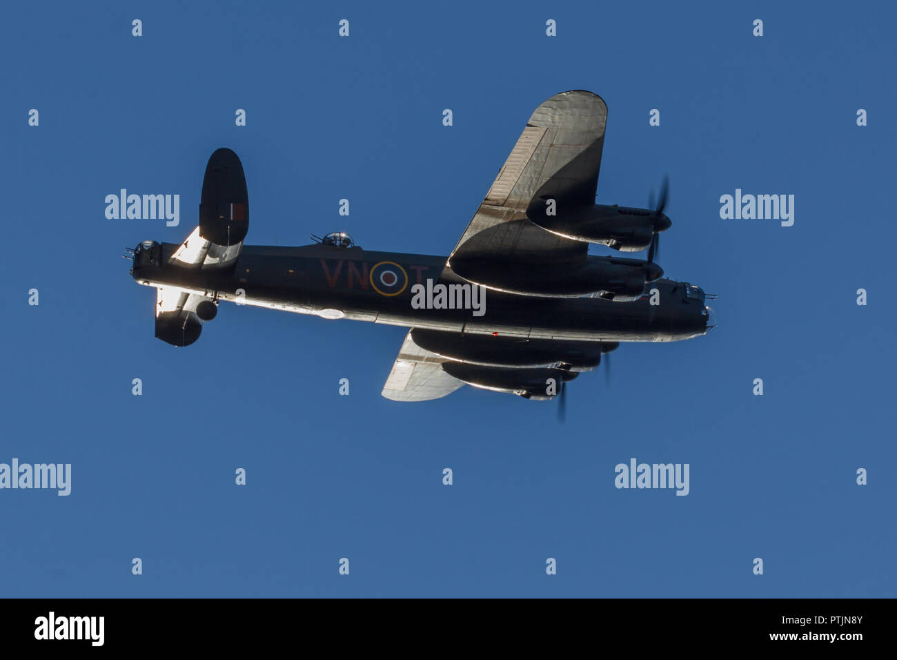 Raf bomber command war memorial hi-res stock photography and images - Alamy