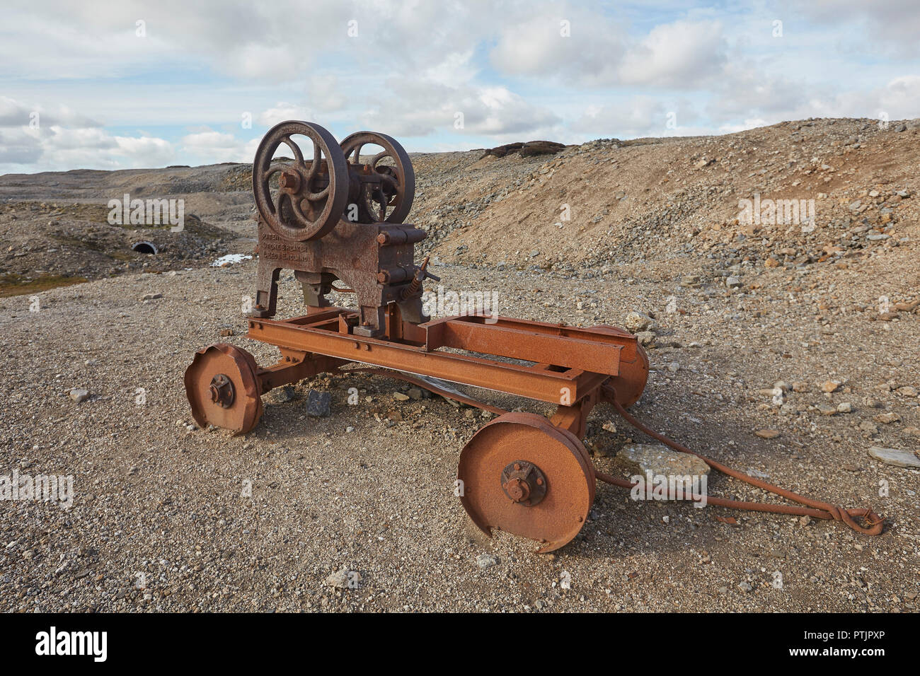 Stone crusher hi-res stock photography and images - Alamy