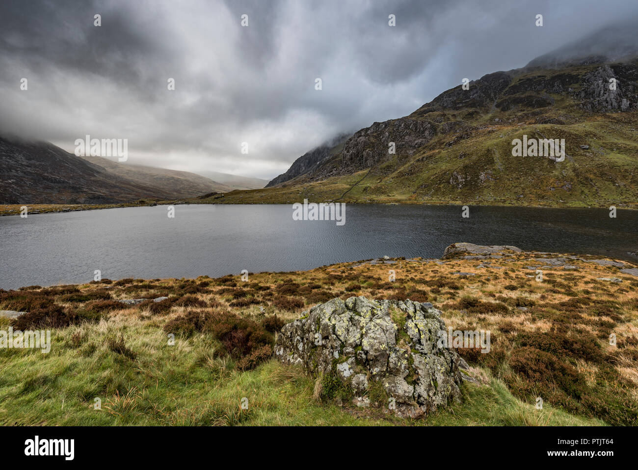 Cwm Idwal Llyn Idwal in the Ogwen Valley Snowdonia National Park North ...