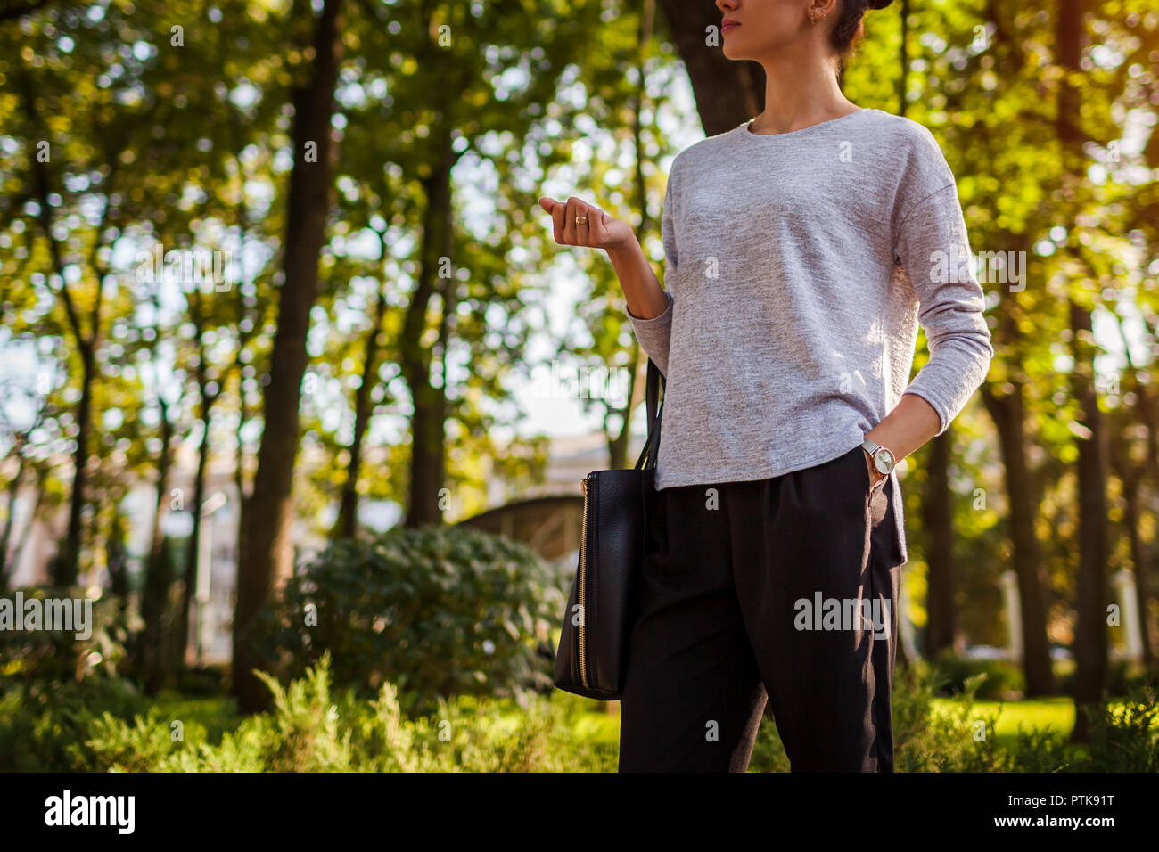 stylish walking clothes