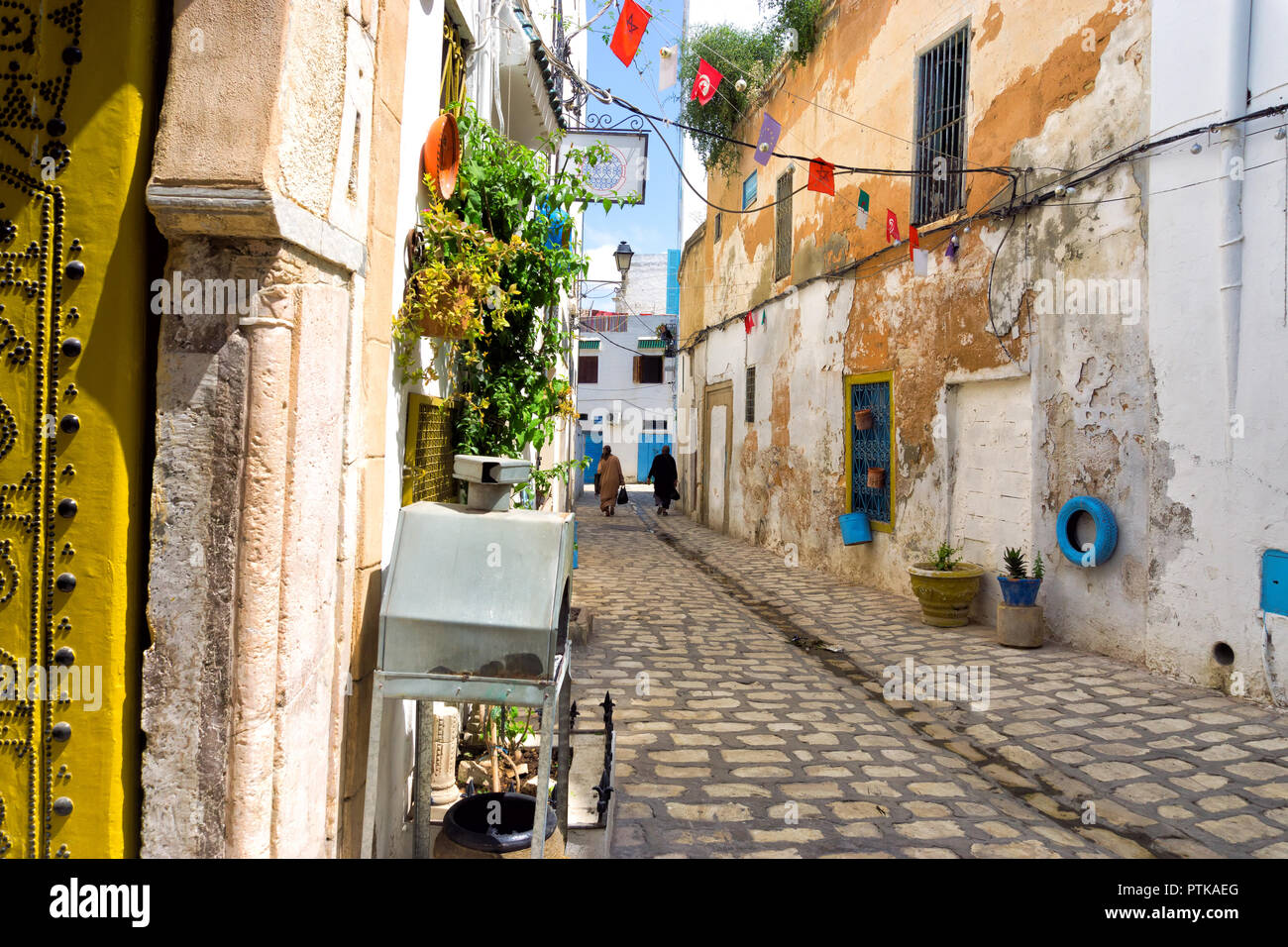 Colorful street in the Medina in Tunis, Tunisia Stock Photo - Alamy