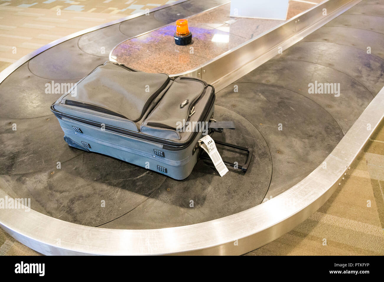 American airline baggage claim hires stock photography and images Alamy