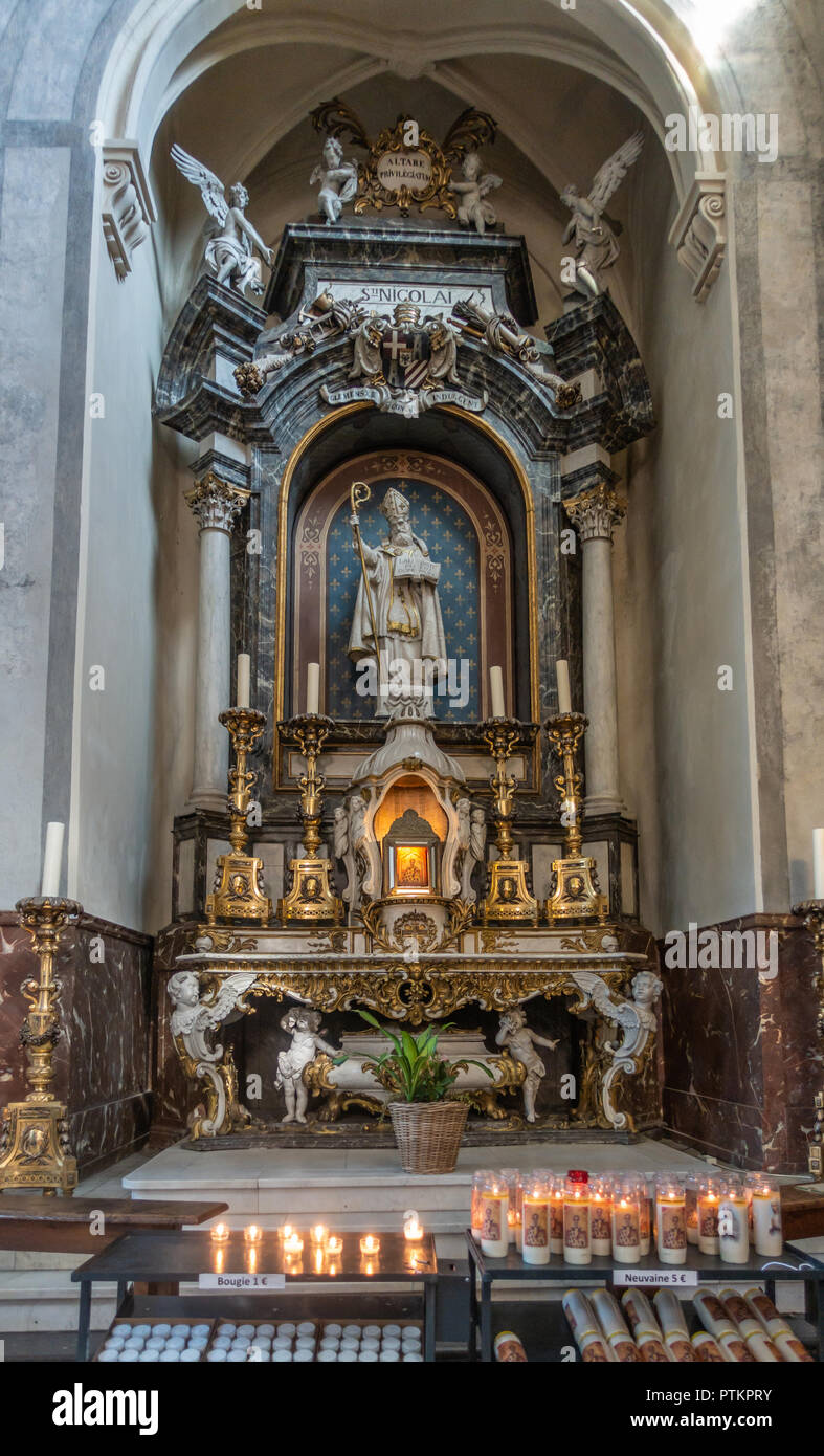 Saint nicolas belgium hi-res stock photography and images - Alamy