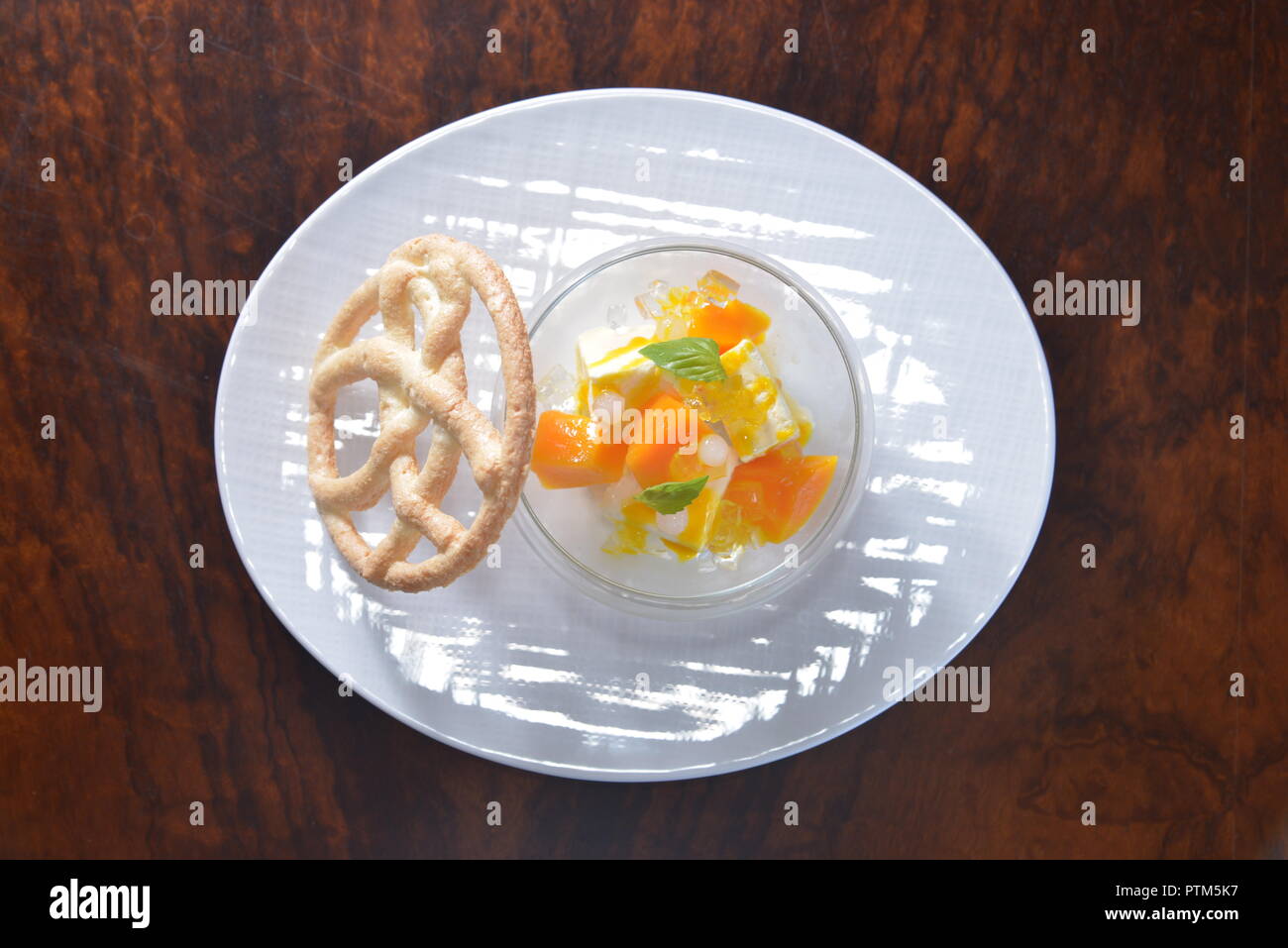 Cookies salad resort hires stock photography and images Alamy