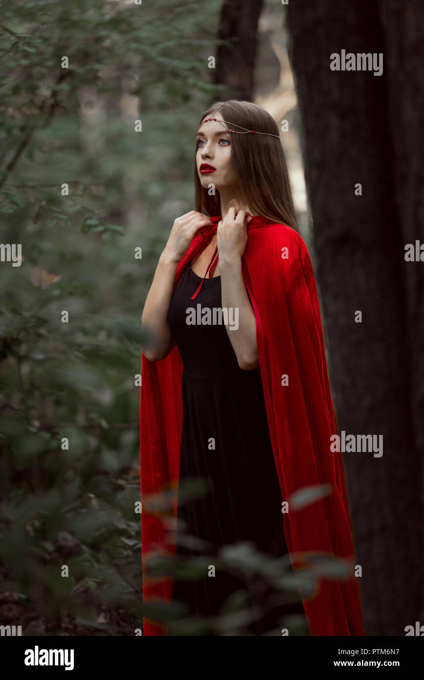 Girl with cloak hi-res stock photography and images - Alamy