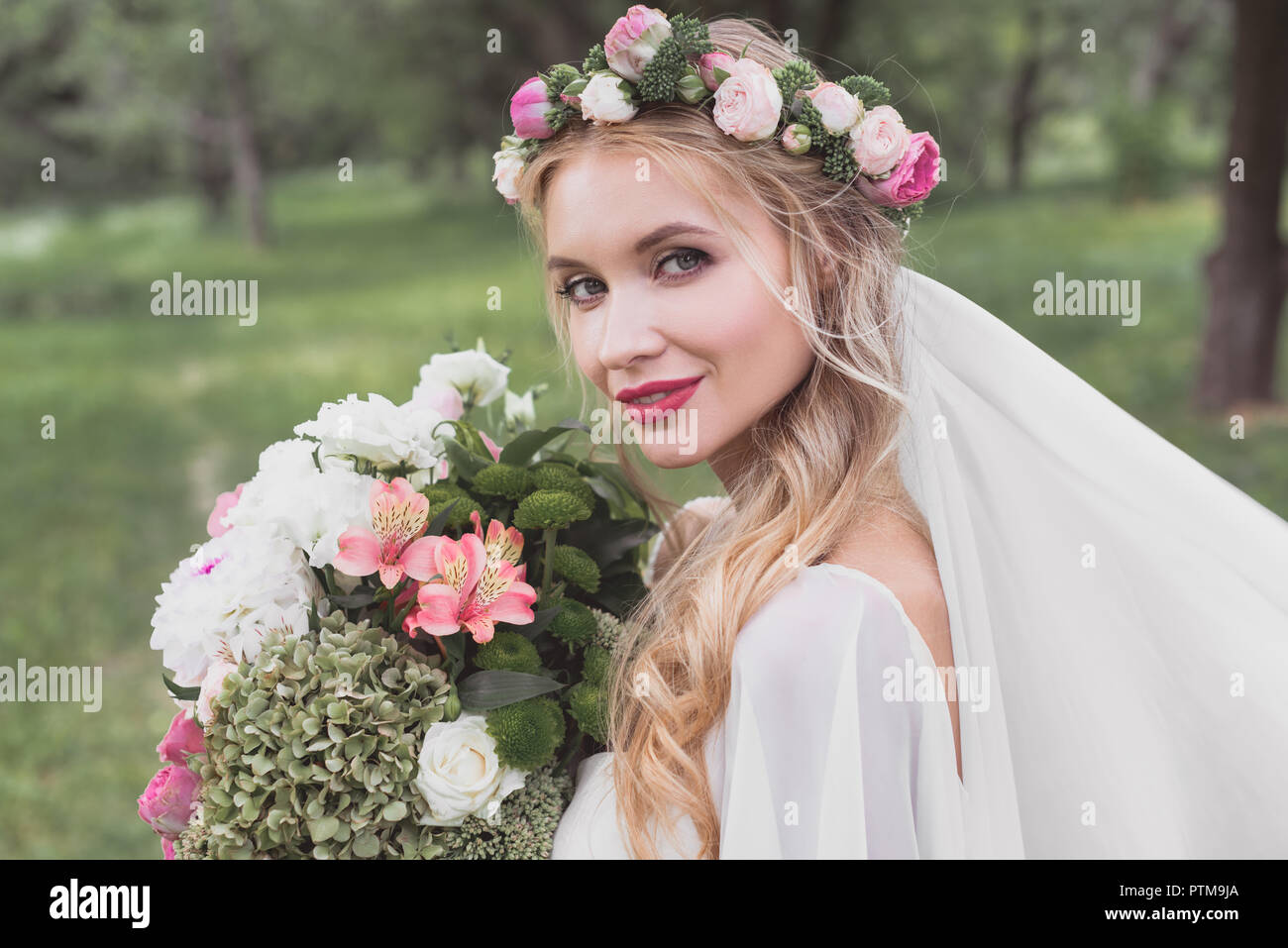 flower wreath bride