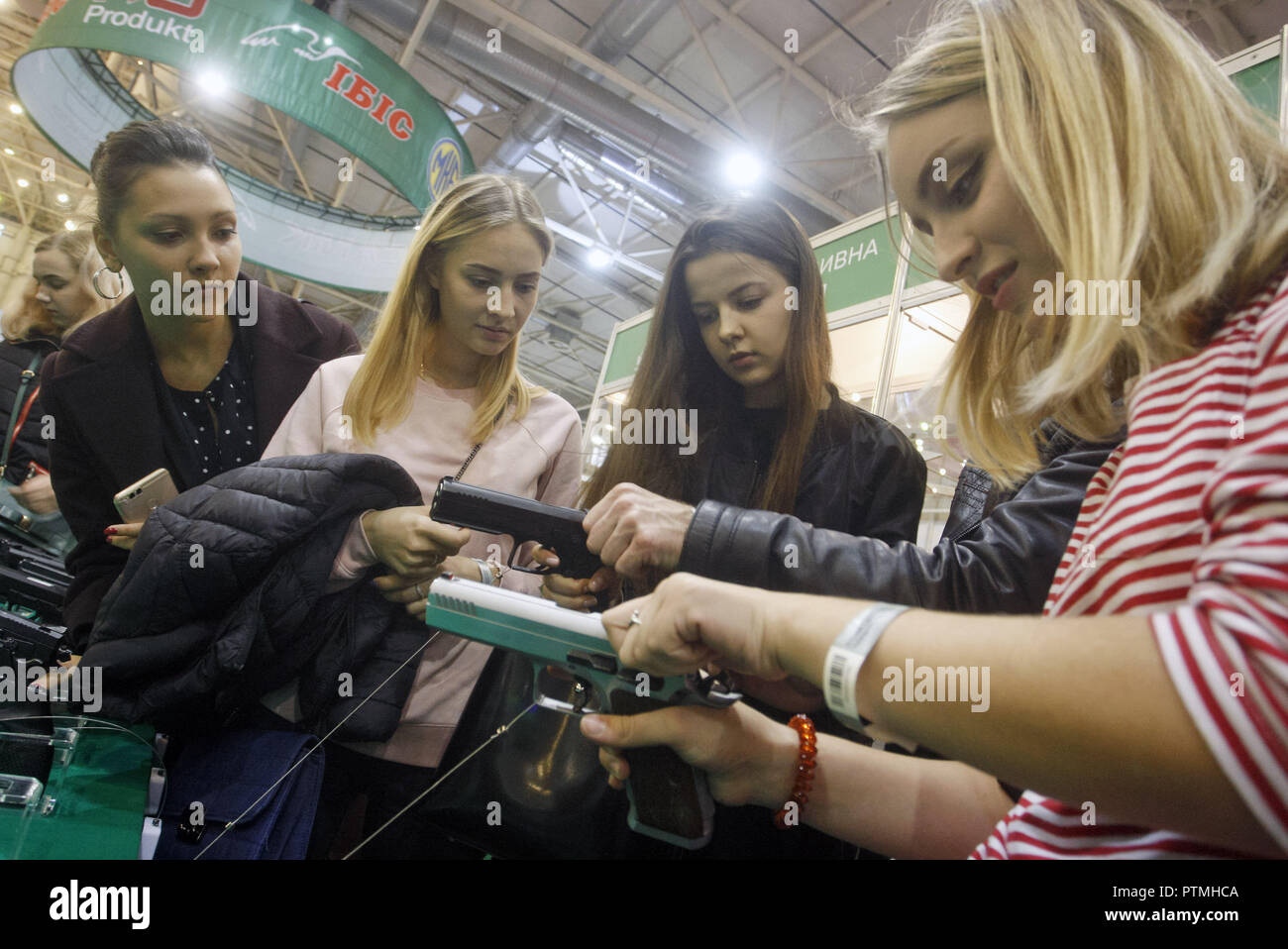 Amateur blowjobs and cumshots