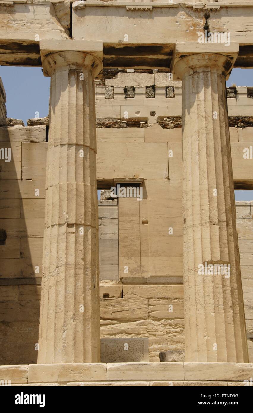 Greece. Athens. Propylaea. Monumental gateway to the Acropolis. It was designed by the architect Mnesicles, 437 BC-432BC. (The Age of Pericles). Doric style columns. Architectural detail. Stock Photo