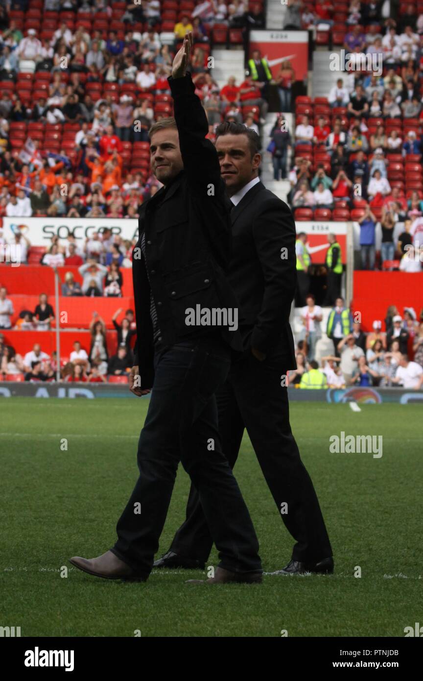 Manchester,Uk Celebrity football Soccer Aid at Old Trafford credit Ian Fairbrother/Alamy Stock Photos Stock Photo