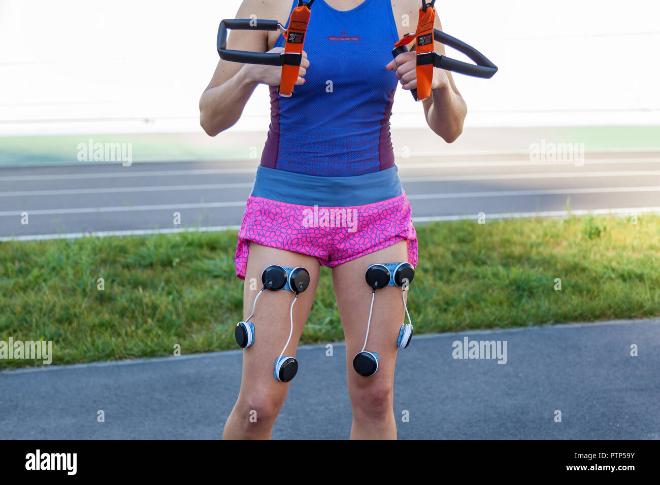 Kiev Ukraine September 21, 2018: Compex pacemaker for fitness. Install  electrostimulator on the muscles of the legs. Fitness training with an  electros Stock Photo - Alamy