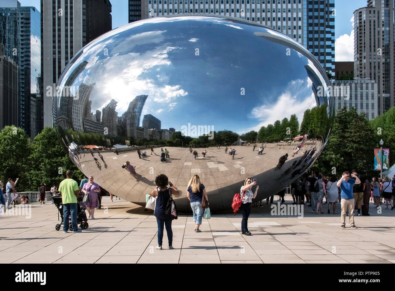 Mirroring sculpture Cloud Gate, The Bean, by British artist Anish Kapoor, Millennium Park, Chicago, Illinois, USA Stock Photo