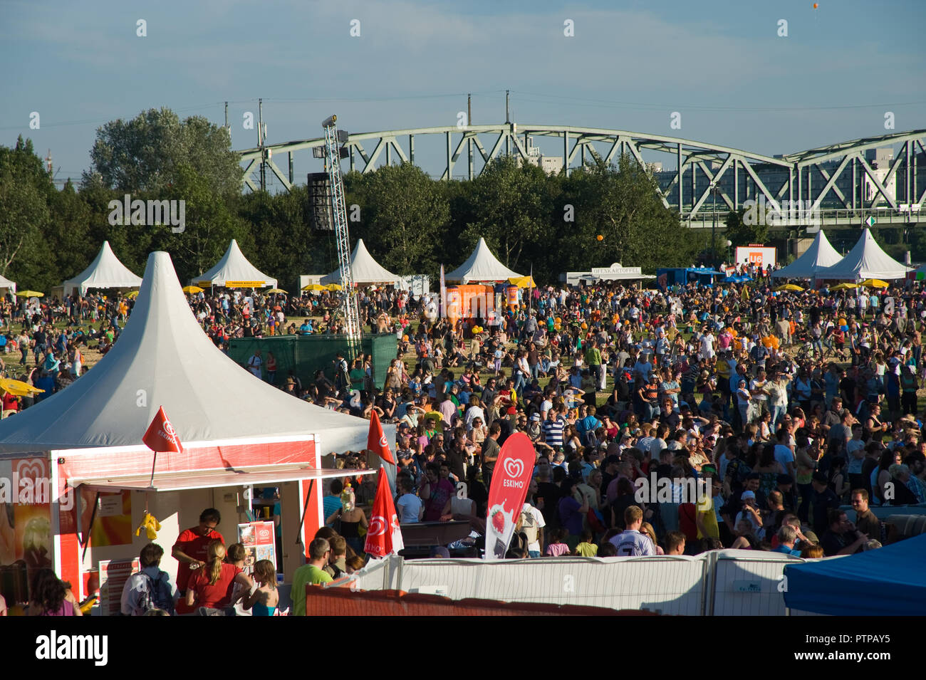 Donauinsel festival hi-res stock photography and images - Alamy