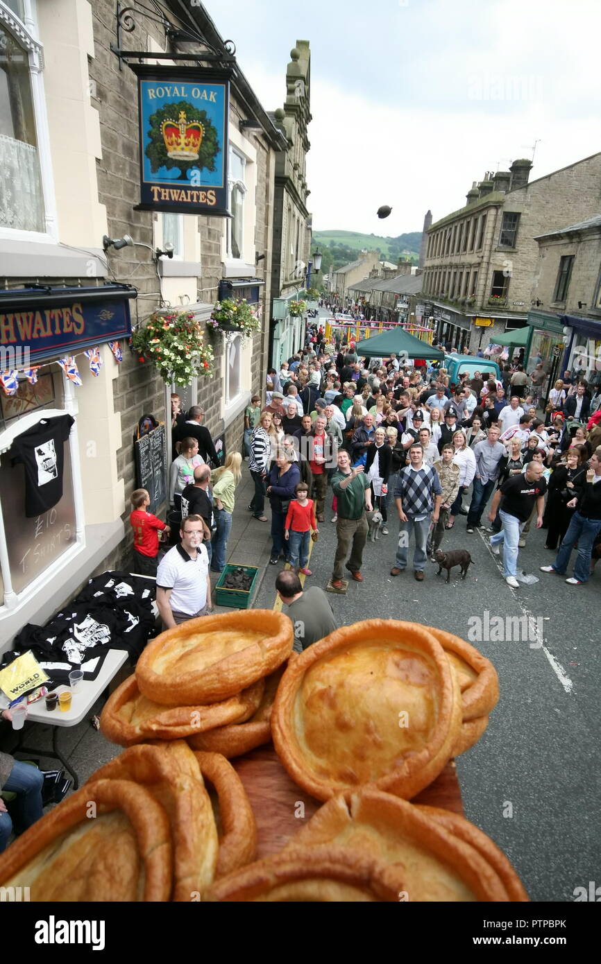 World Black Pudding Throwing Championships 2008, held at the Royal Oak ...