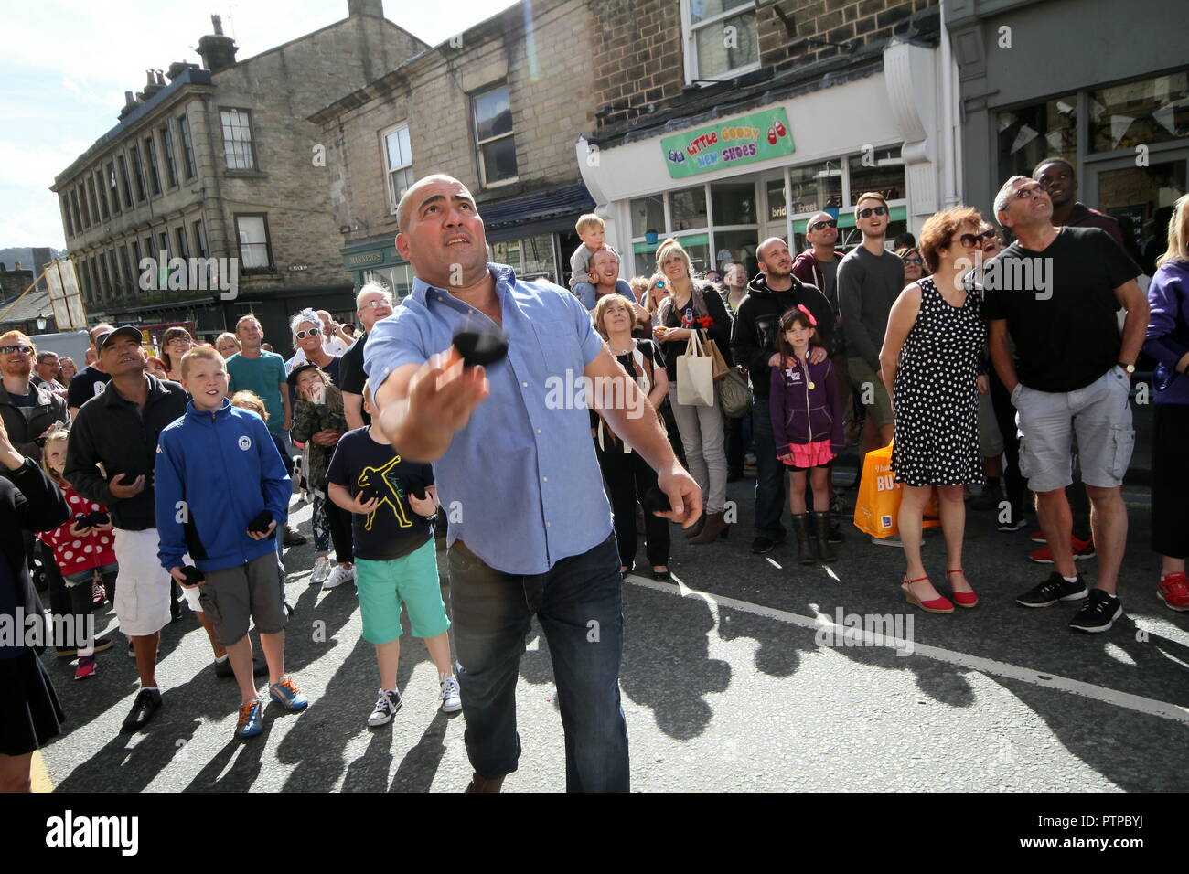 11th September 2016. World Black Pudding Throwing Championships, Ramsbottom.  Pictures by Phil Taylor World Black Pudding Throwing Championships, Royal  Stock Photo - Alamy