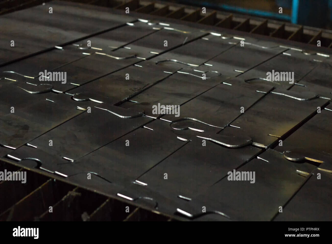 Cut pieces of metal parts on sheet metal using modern plasma cutting
