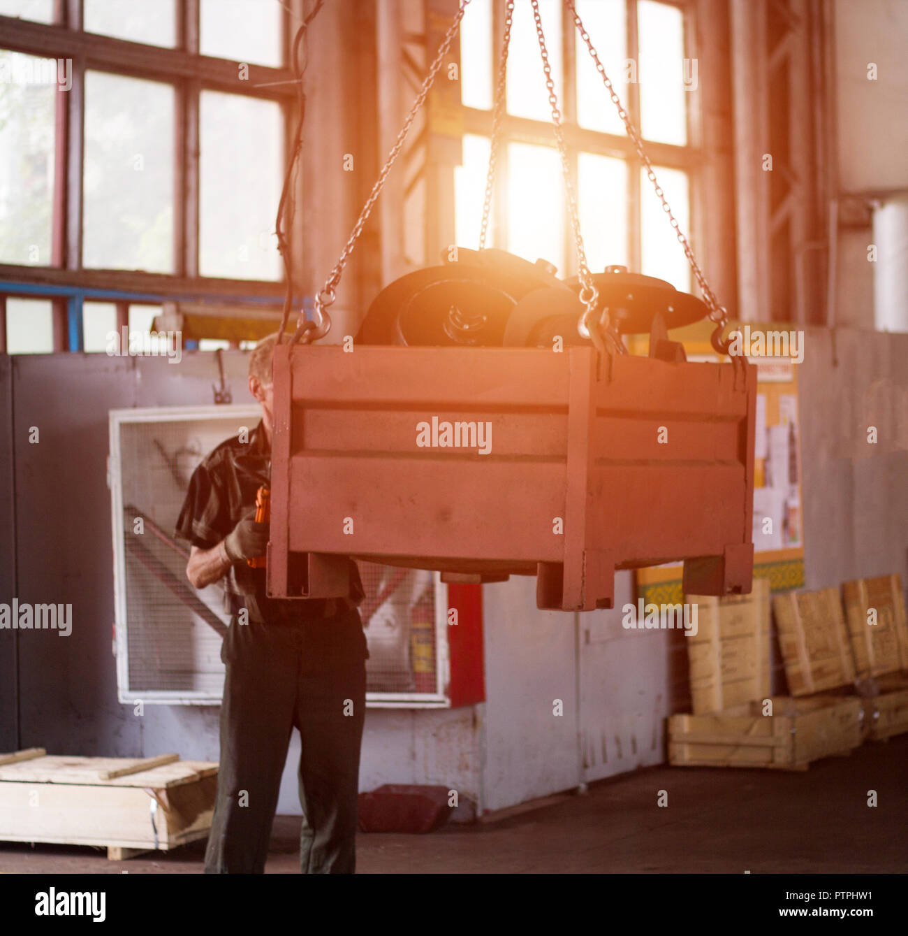 Cargo container accident hi-res stock photography and images - Alamy