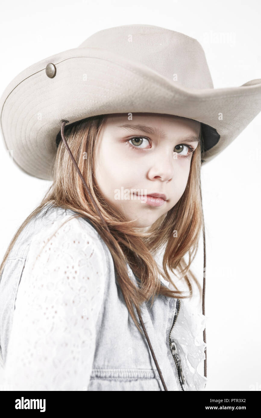 baby akubra