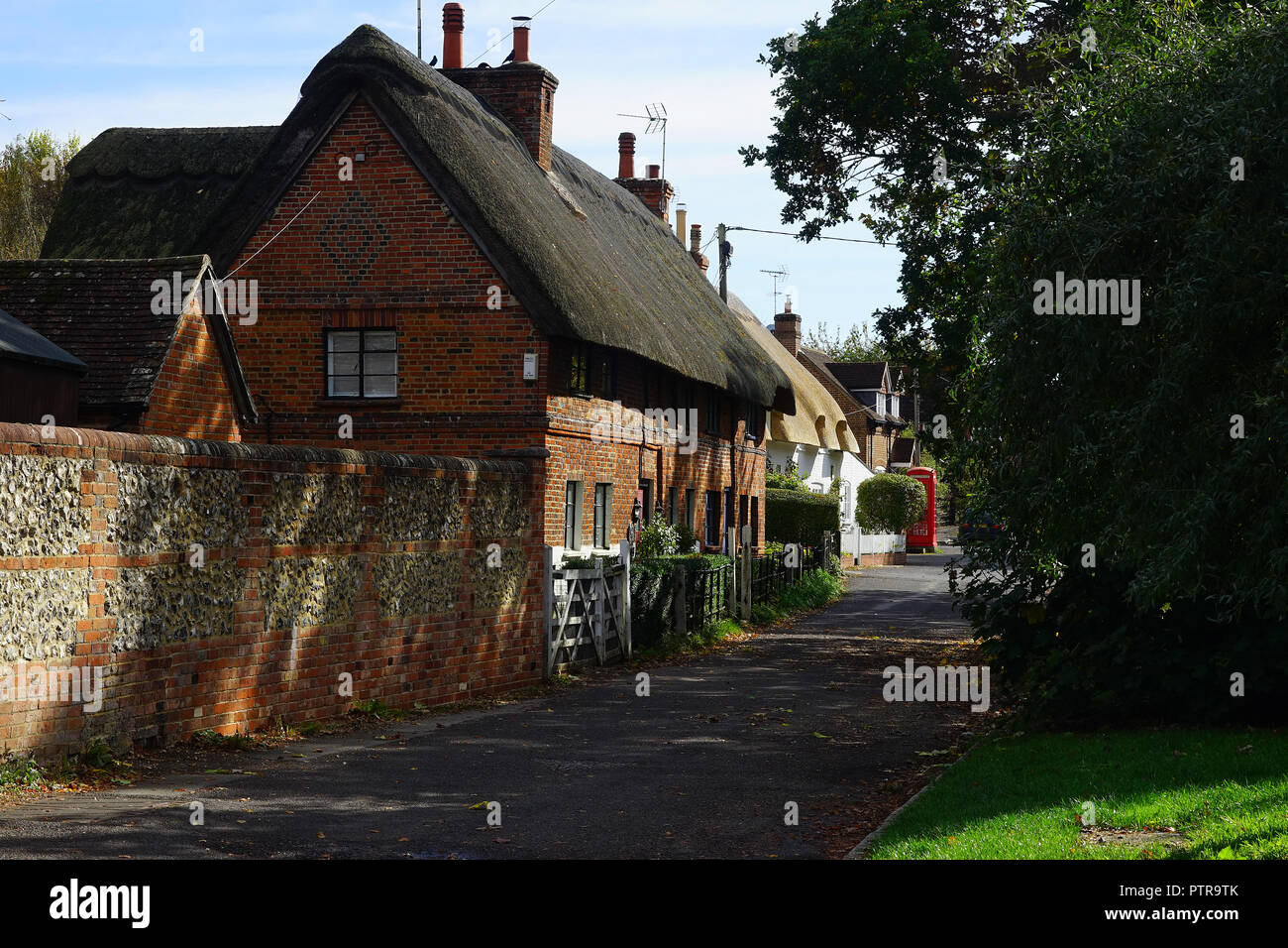 Attractive cottages at North Waltham, Hampshire Stock Photo