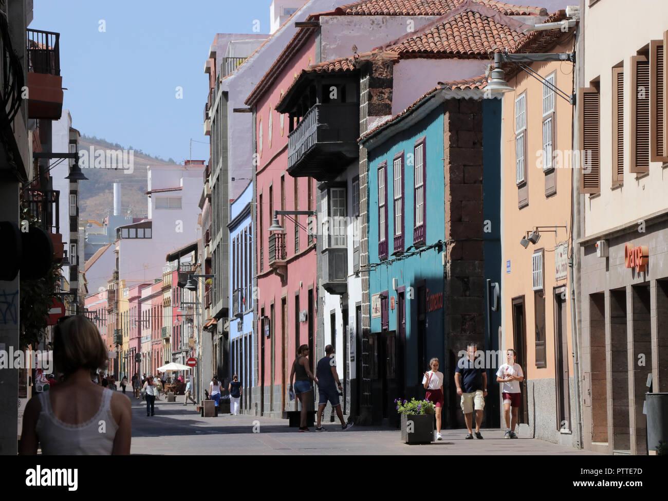 Pedestrian Area At The Center Of Capital Santa Cruz De Tenerife Tenerife Island Canary Islands Spain Stock Photo Alamy