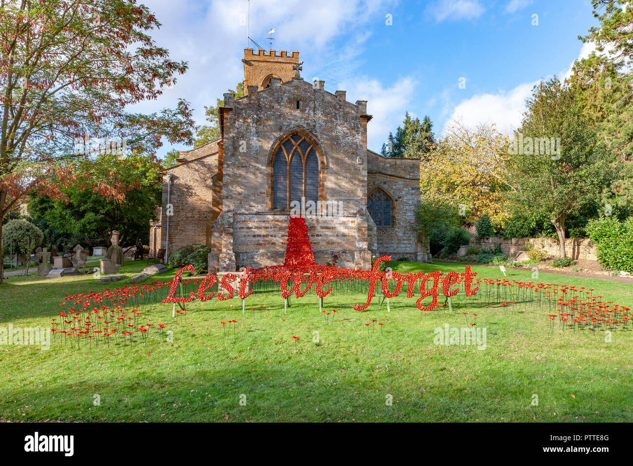 Northampton. U.K. 11th October 2018, A Poppy Display this morning at St Peter and St Paul church in Abington Park, it is being displaying for a month leading up to Armistice Day (Rememberance Sunday}. Credit: Keith J Smith./Alamy Live News Stock Photo