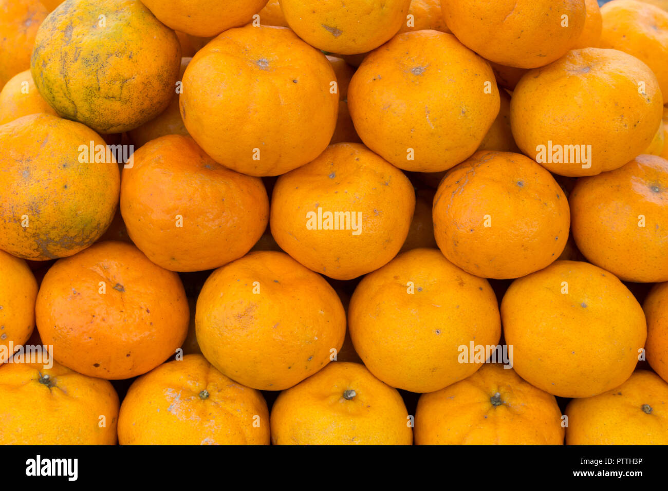 Tangerine, citrus fruit rich in vitamin c Stock Photo Alamy