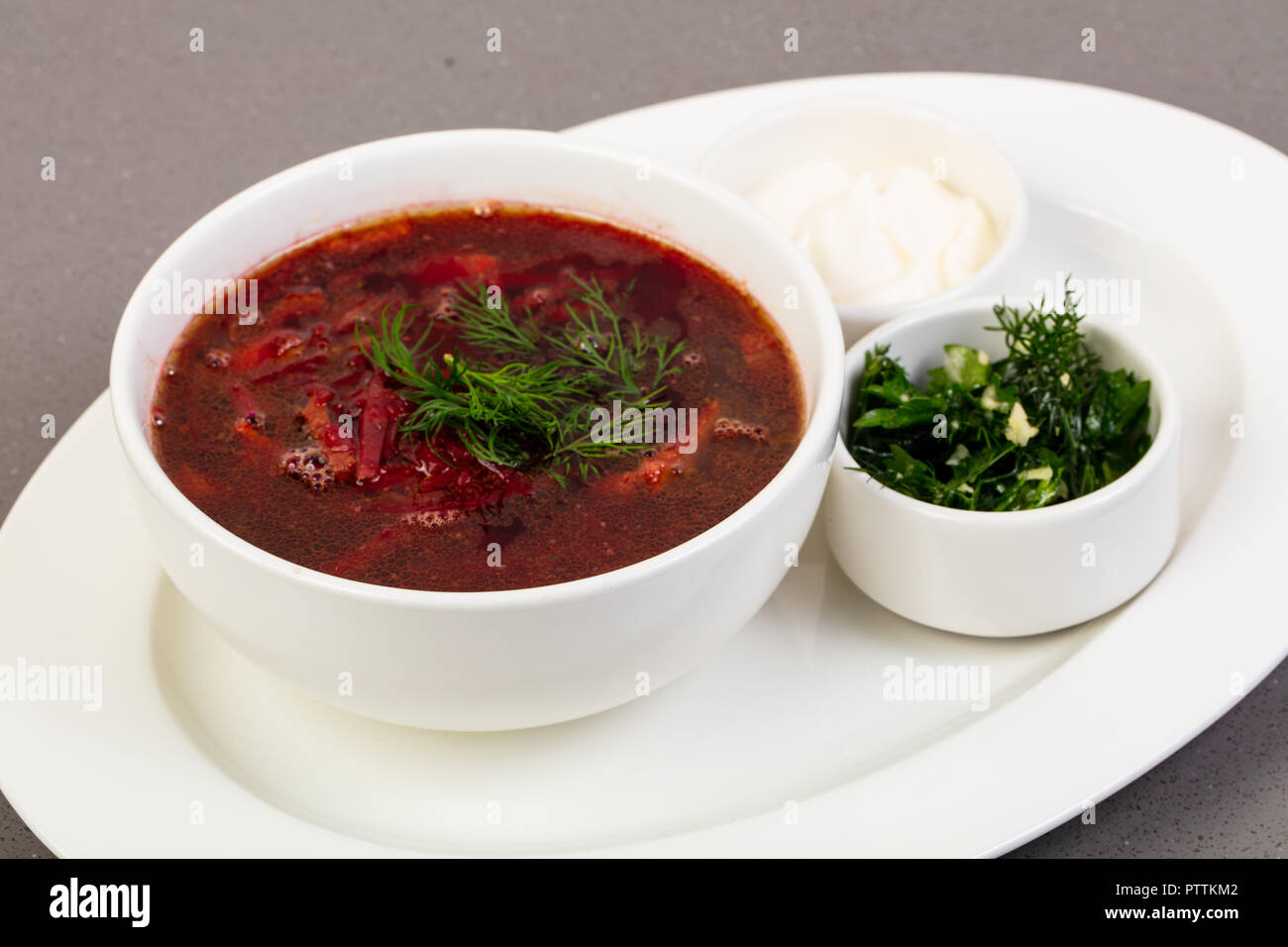Kırmızı lahana lezzetli borsch Kırmızı lahana lezzetli borsch